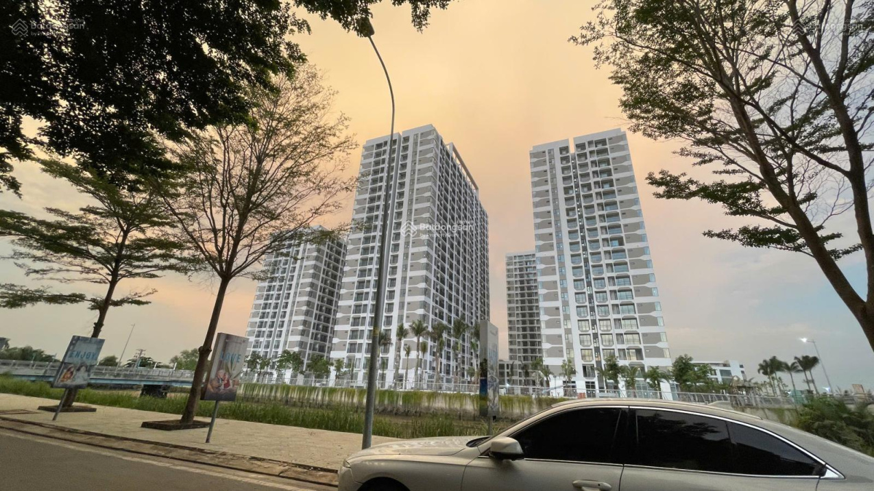 Cho thuê căn TMDV ( Shophouse chân đế) tại chung cư cao tầng MT Eastmark City phường Long Trường