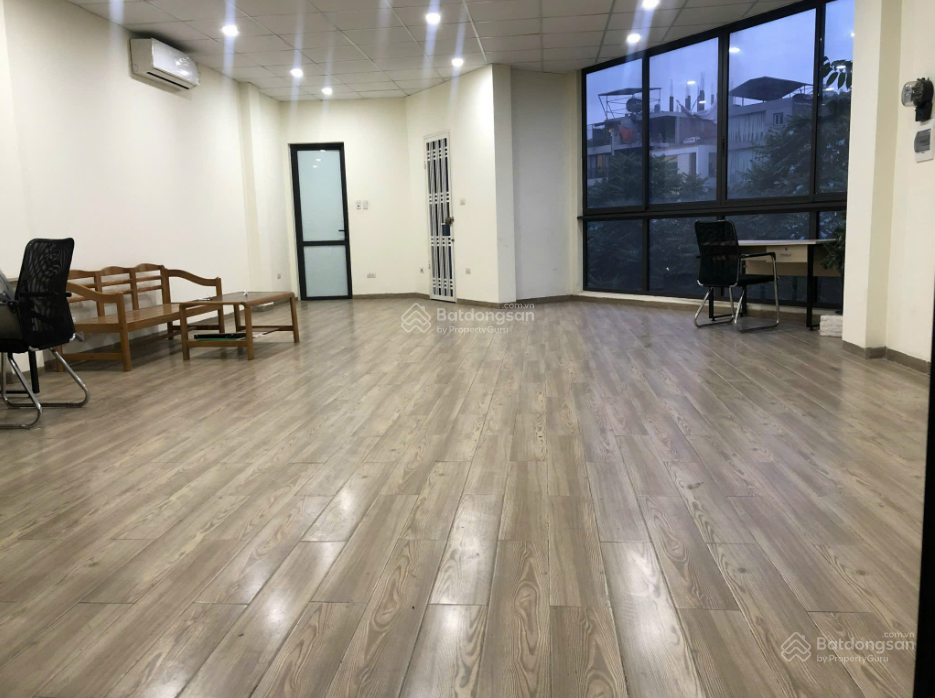 Chính chủ cho thuê gấp văn phòng MT 10m phố Định Công, Phương Liệt, Thanh Xuân 100m ra Giải Phóng