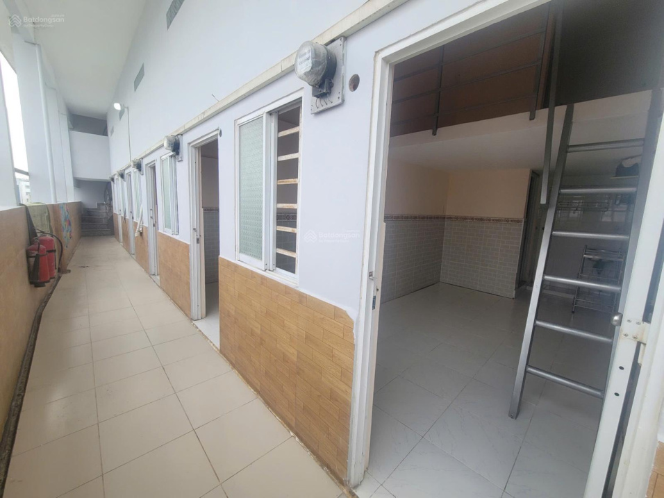 Phòng trọ siêu đẹp Âu Cơ: Gác lửng, 2 nhà vệ sinh, Ban công, giá chỉ 3.5 tr /tháng
