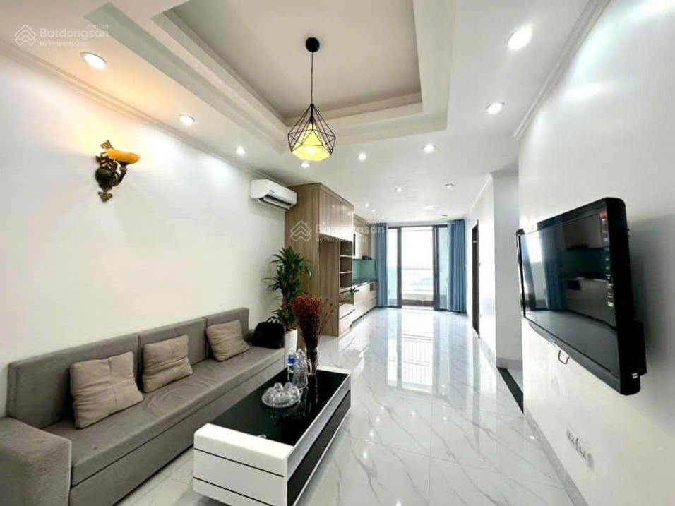 Chính chủ bán căn hộ chung cư cao cấp CT13B mặt Võ Chí Công 70m2 2 ngủ 2 vs 1 khách 1 bếp 4,99 tỷ