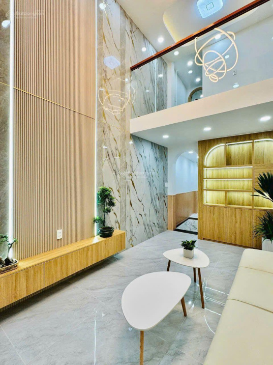 Bán Nhà Riêng 40m2, 6,15 tỷ tại Bạch Đằng, Bình Thạnh, HCM - Hàng hiếm đẹp xuất sắc,Giáp quận 1
