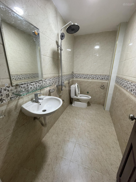 Chính chủ cho thuê căn hộ 2 ngủ 117m2, tòa Sunrise Building 3 Sài Đồng, Long Biên. Nhận nhà ở ngay