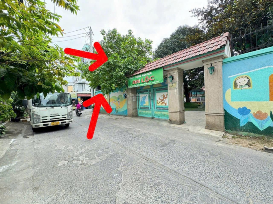 Giảm giá mạnh 4 tỷ bán ngay, lô đất 2MT, ngay Gigamall Thủ Đức, giá 24,5 tỷ (giá cũ 28,5 tỷ)