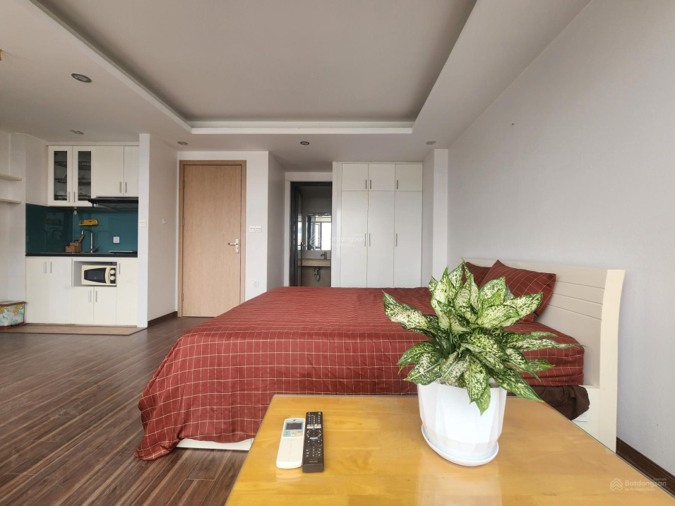 Sẵn 1 căn hộ studio ở tầng 5. Vào ở được luôn. Ngõ 56 Tứ Liên, Tây Hồ