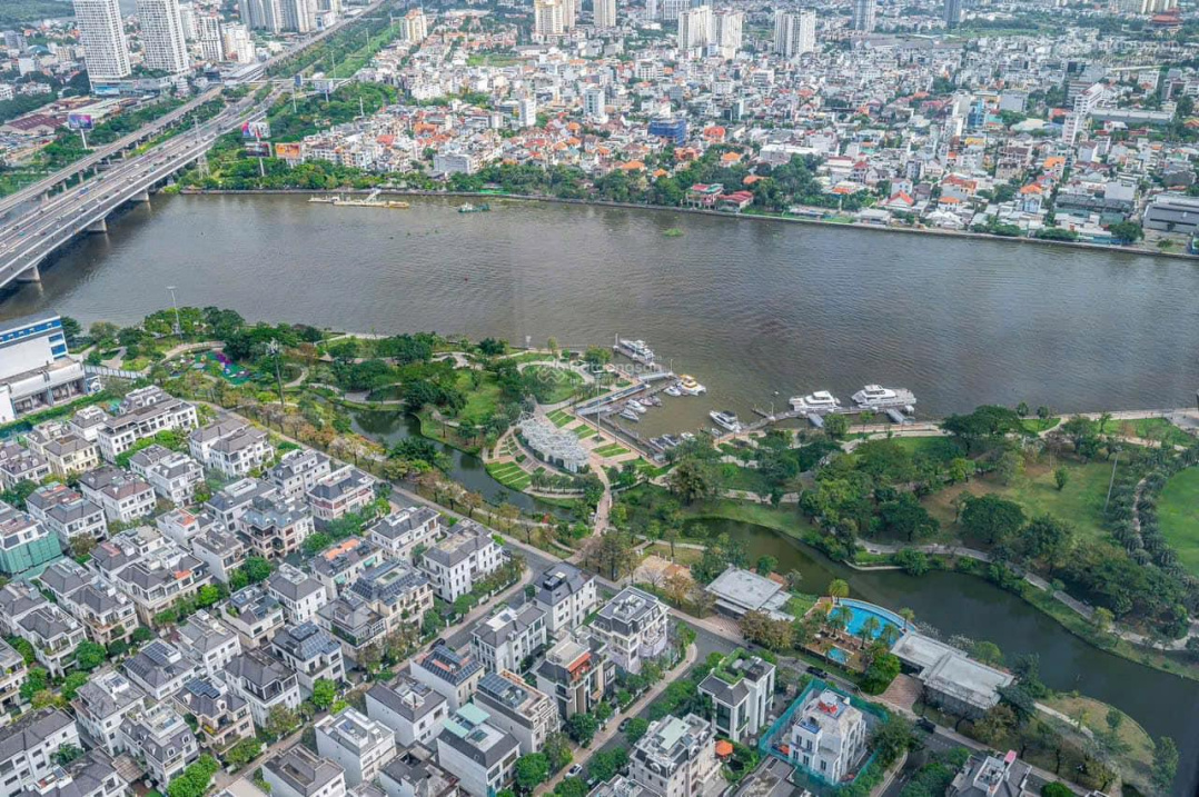 Tôi cần cho thuê căn 1 phòng ngủ tháp LandMark 81