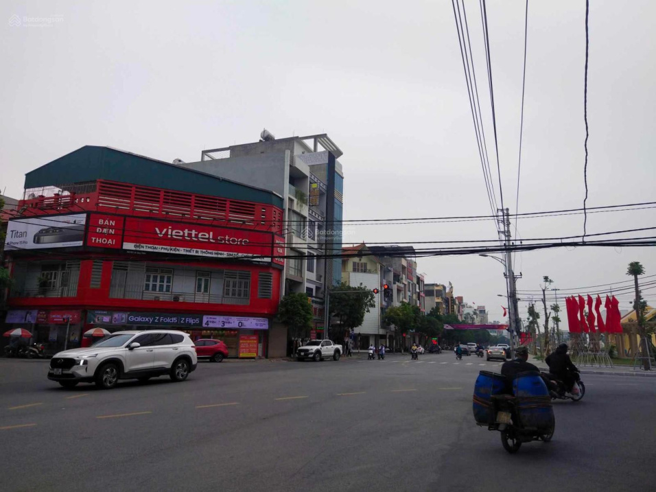 Siêu phẩm chính giữa TTTP Thái Bình lô góc ngã tư đường lớn Lê Quý Đôn-Lê Đại Hành, 134,4m2