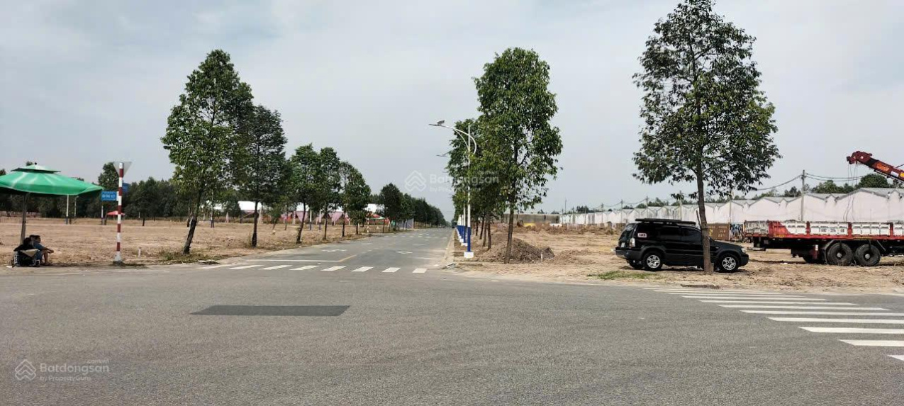 Bán đất, KCN Bàu Bàng, Bình Dương, Thổ cư 300m2 (5x30, 10x30), HT Vay ...