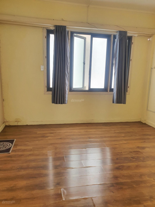 Cho thuê căn hộ 1 PK rộng, 01 PN, 1 phòng bếp, 1WC, 60m2, 14 triệu, Bà Huyện Thanh Quan, Q3, HCM