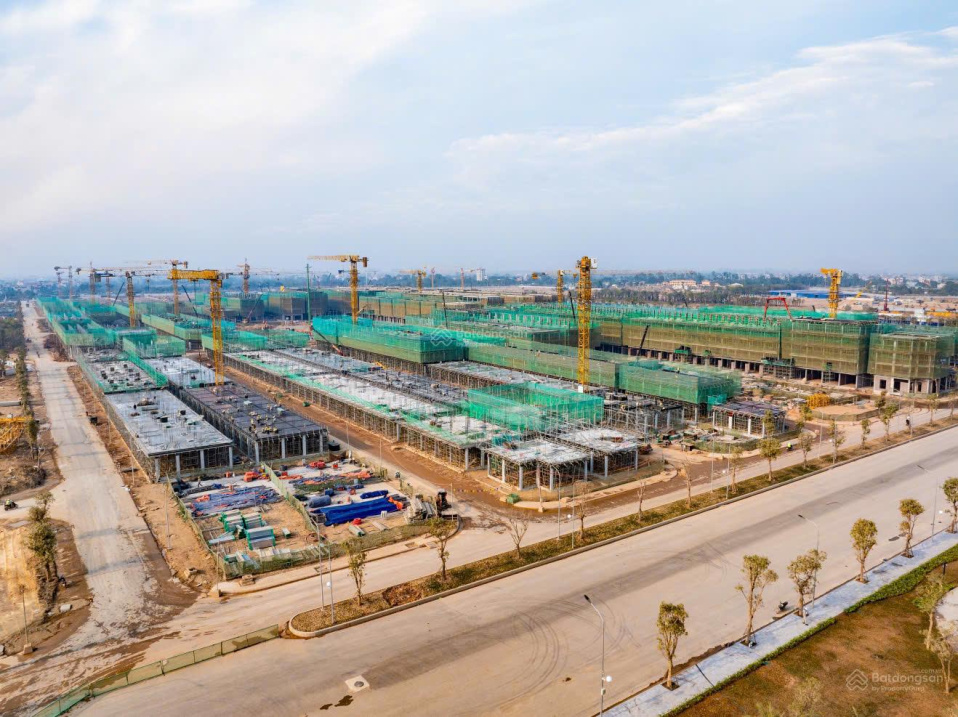 Nhỉnh 7 tỷ sở hữu căn LK 80m2 Vin Cổ Loa vị trí siêu đẹp trục đường 25m, quà tặng 600tr, vay 70%-0%