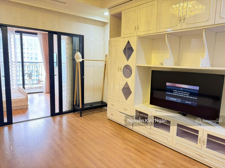 Cho thuê căn 1 pn tòa R6 Royal City (full đồ, 55 m2, giá 14tr), LH ...