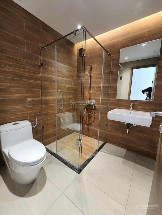 Bán căn hộ 2PN, 2WC tại Diamond Alnata Plus, thanh toán 5,25 tỷ nhận nhà ngay