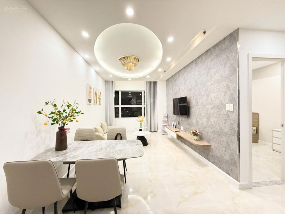 Nhiều căn hộ Sunrise City cần cho thuê gấp trong tháng; (1PN 13tr) -(2PN 16tr) - (3PN 23tr)