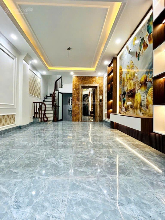 Bán nhà riêng 6 tầng tháng máy - 1 nhà ra phố Trung tâm Tứ Hiệp