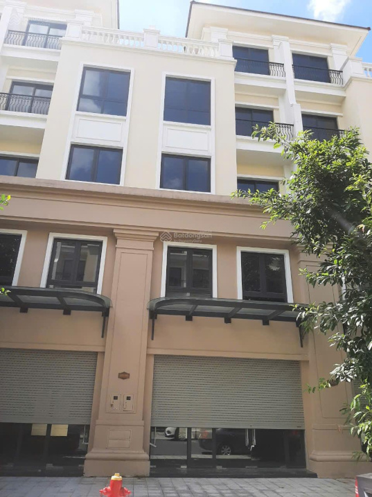 Bán gấp siêu phẩm biệt thự 120m2 mặt tiền 9,5m giá 15,5 tỷ