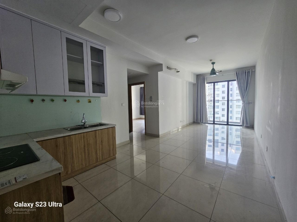 Cho thuê căn 2PN 71m2, emerald giá 12,5tr/tháng ntcb, nhận nhà ở ngay
