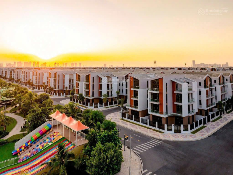 Duy nhất 1 căn Biệt thự tứ lập phân khu Ánh Dương đường rộng 20m trục chính công viên giá 18 tỷ