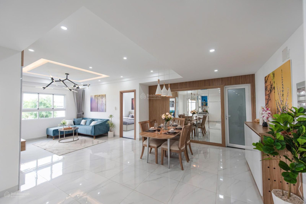 Thanh toán chỉ 670 triệu sở hữu ngay căn hộ 3 phòng ngủ đầy đủ tiện nghi, công viên rộng 17000 m2 - Ảnh 2