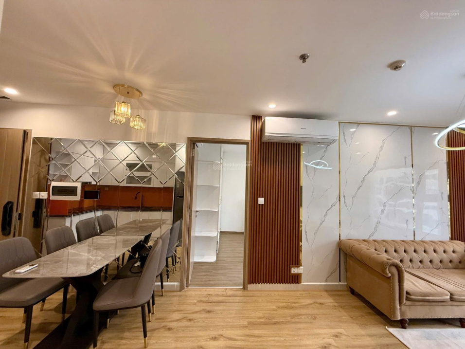 Bán căn 2N2VS 65m2, full đồ, hướng Đông Bắc mát mẻ, giá chỉ 3.06 tỷ
