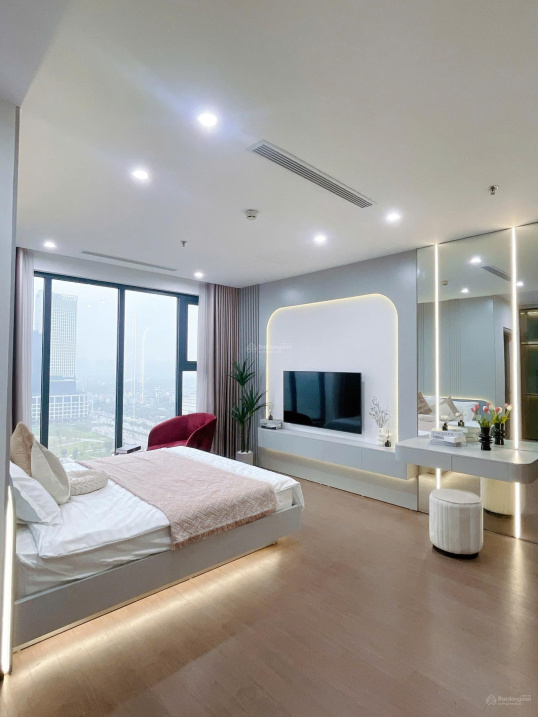 Chính chủ bán căn hộ cao cấp The Matrix One view hồ - loại hình 3N 2WC ...