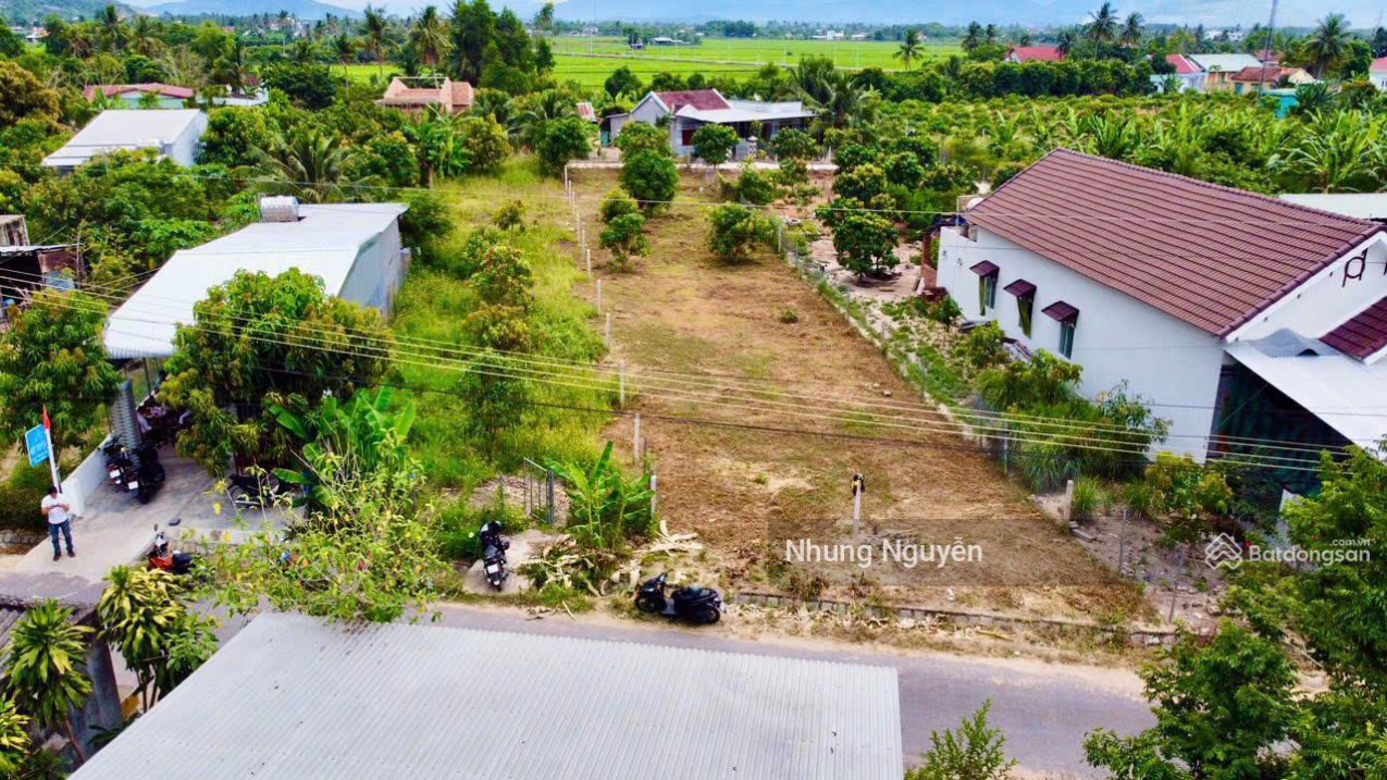 Gấp! Bán đất 2 mặt tiền đường trước sau tại Suối Tiên sẵn thổ chỉ 6tr/m2