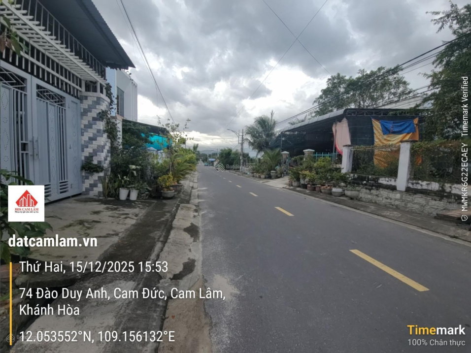 Bán đất thổ cư khu bàn cờ Cam Đức đường Đào Duy Anh giá 630 triệu/mét ngang. Gọi ngay 0969 876 ***