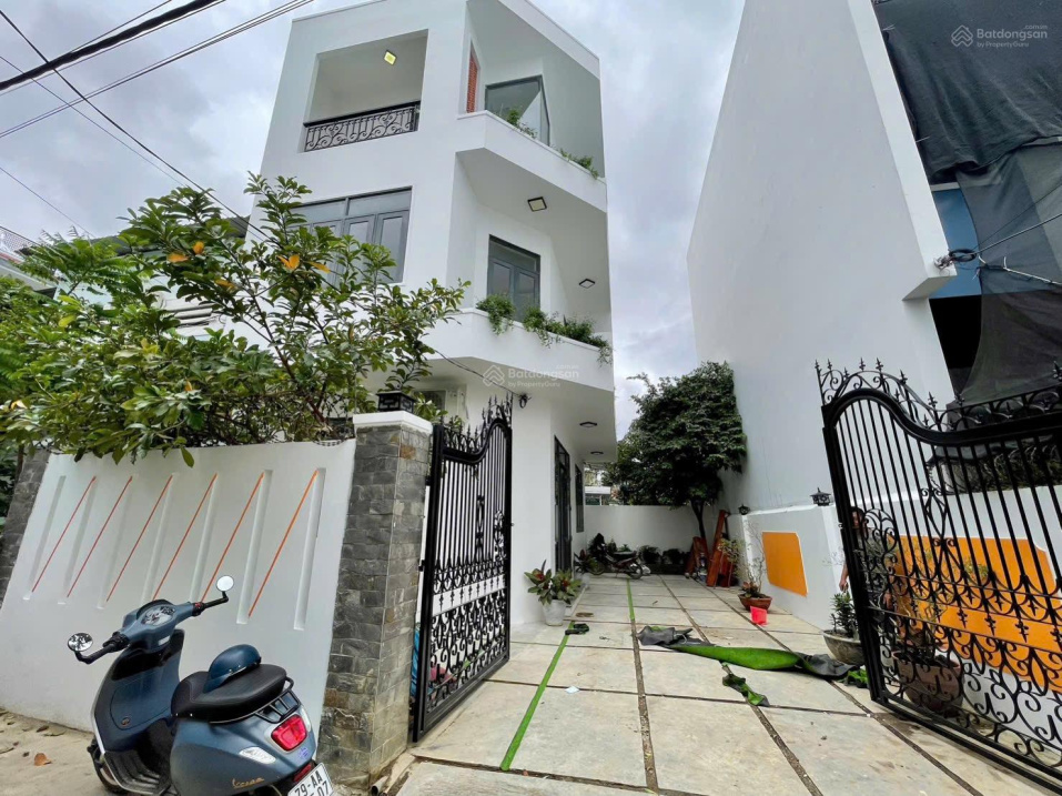 Nhà 3 tầng hẻm Cầu Dứa Phú Nông sát KĐT VĐT Nha Trang