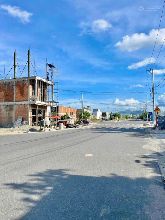 Bán đất MT đường (16m) TĐC Phường Ngọc Hiệp - TTTP Nha Trang. Gần chợ, đối diện trường học KD tốt