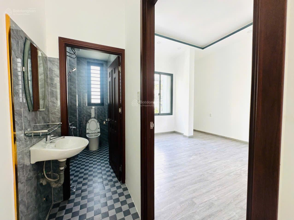 Bán nhà gần biển Nha Trang 800m mặt đường D4 11m thông Lê Thanh Nghị nhà mới 2 tầng 8,3 tỷ 5