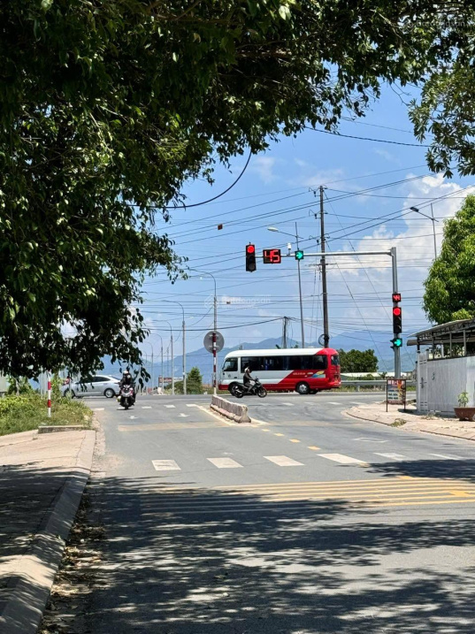 Bán đất Diên Hoà bên cạnh trường Trần Đại Nghĩa