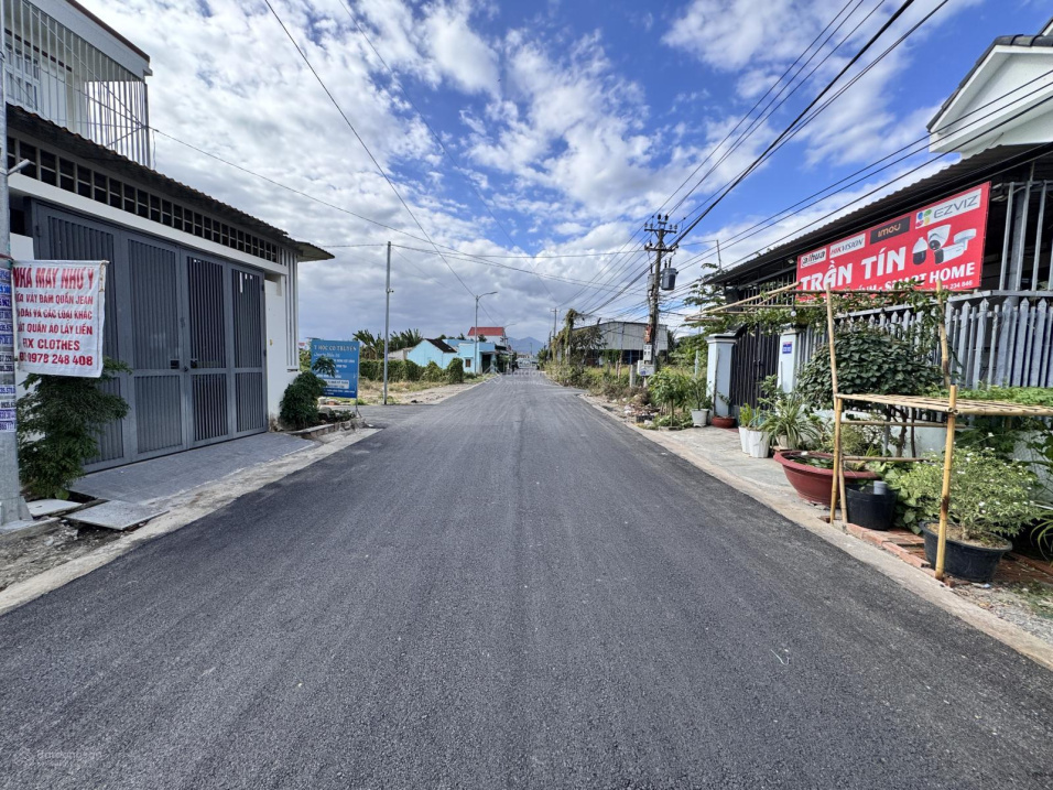 Bán đất đường Huỳnh Thúc Kháng Diên Toàn ngang 6m đẹp