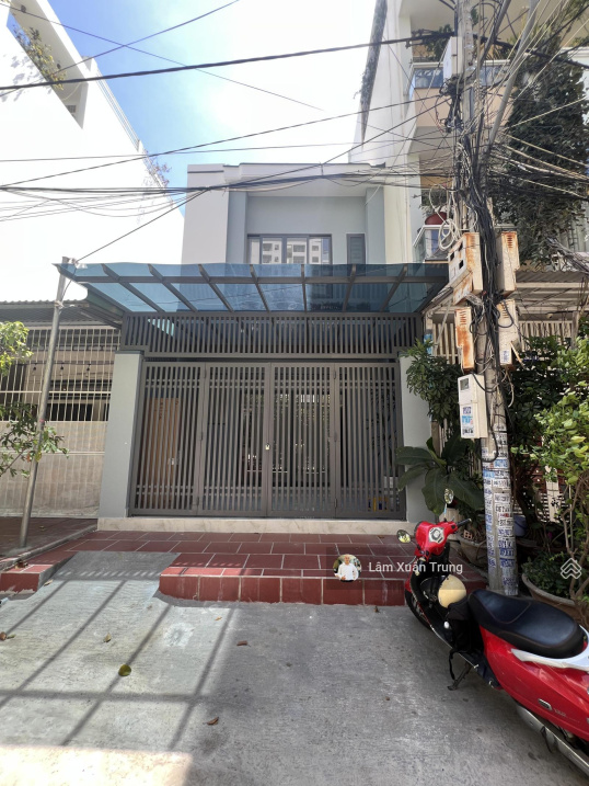 Bán nhà gần biển Đường D4 Phường Nha Trang 2 tầng 71,8m2 giá 8,3 tỷ