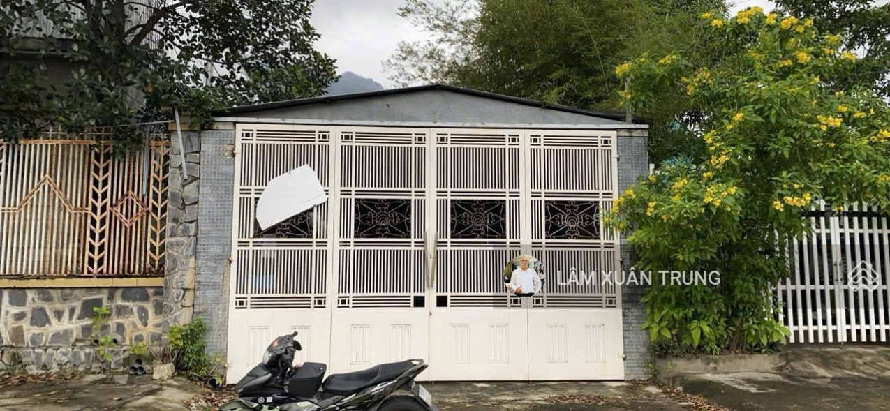 Bán đất tặng nhà mặt tiền Nguyễn Tất Thành Phước Đồng 416m2 giá 9,15 tỷ