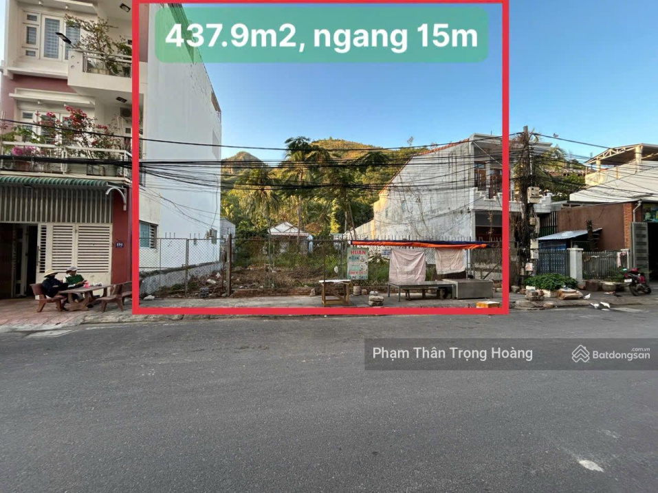 Ngang 15m hiếm có! Bán đất mặt tiền Dương Hiến Quyền - Cách biển 100m - Giá 48 tỷ