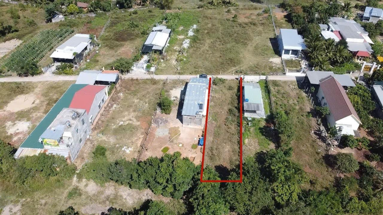 Đất thổ cư ngang 10m phù hợp biệt thự vườn tách 2 lô bán lẻ