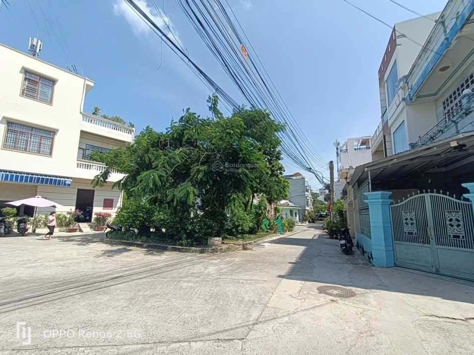 Cần bán gấp giảm 400 triệu! Lô đất đường rộng 7 - 10m khu Hòn Xện, Vĩnh Hoà Nha Trang, Khánh Hòa