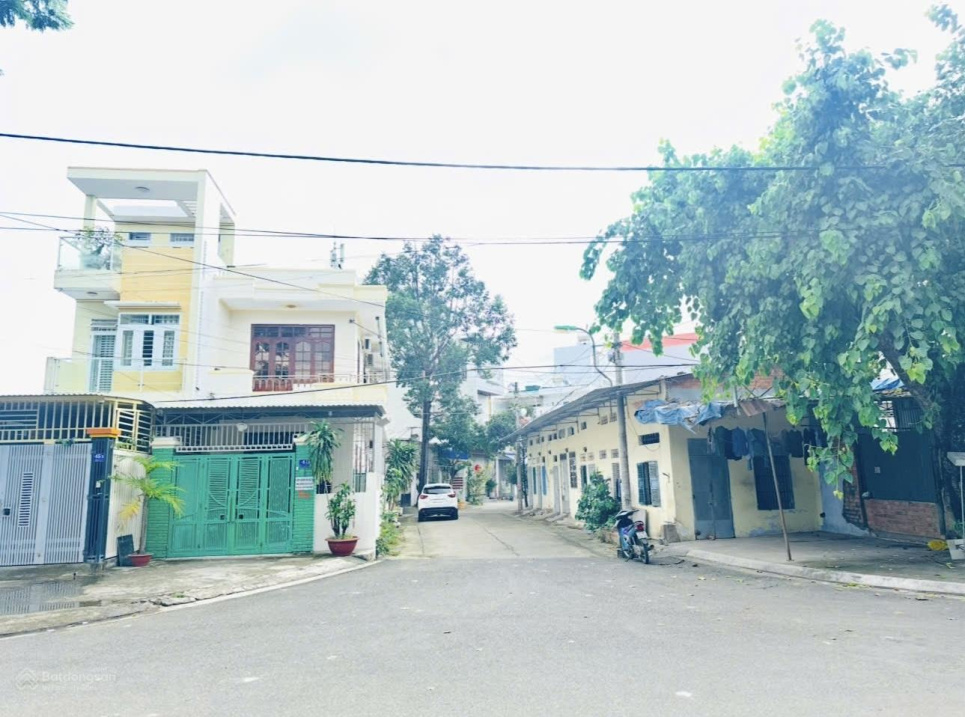 Chủ cần bán gấp giảm sốc 900 triệu lô góc 2 mặt tiền Nguyễn Thị Định Phan Như Cẩn