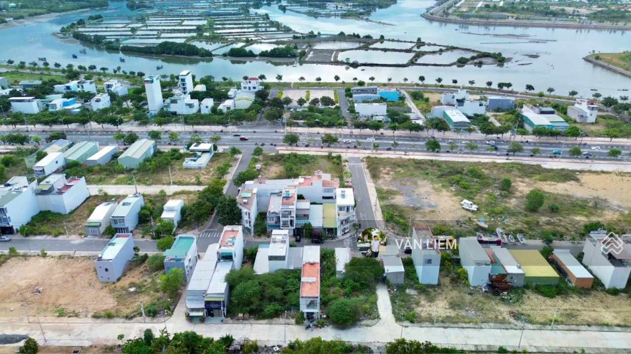 Bán đất mặt tiền đường 17.5m TĐC Hòn Rớ 2 nhánh sông - Diện tích: 75m2 ngang 5m