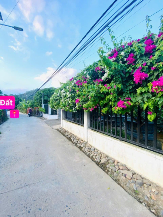 Đất Suối Dầu ven Nha Trang, full thổ cư. Đường rộng 6 m. DT: 145 m2, ngang 5m