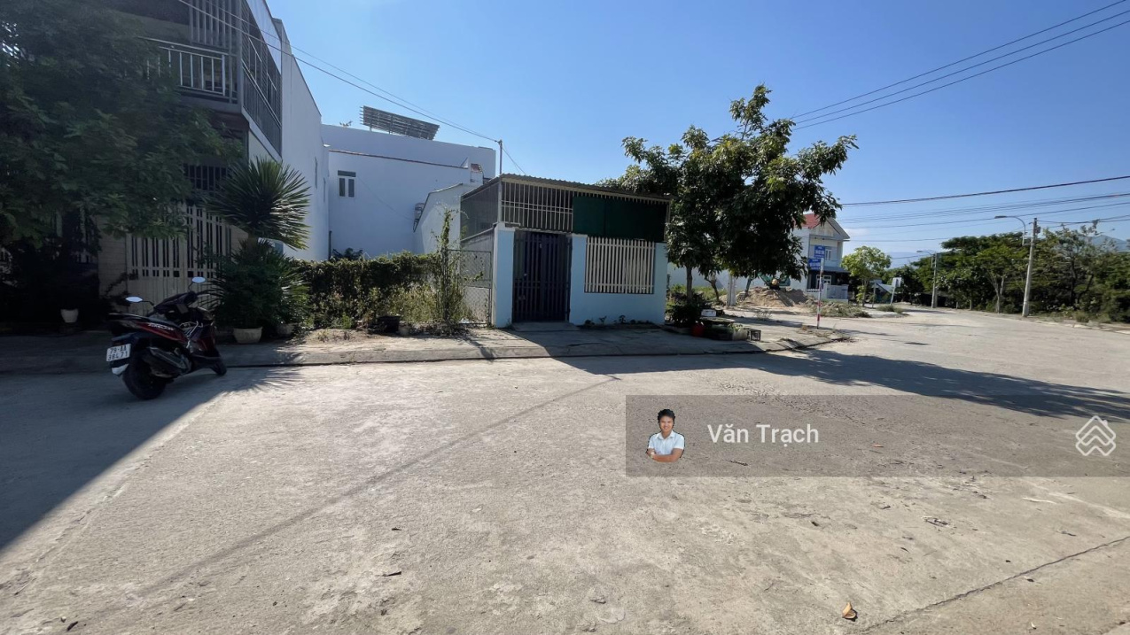 Bán đất TĐC Vĩnh Hiệp Nha Trang đường 13m sổ đỏ riêng xây dựng tự do dân cư ổn định 105.3m2