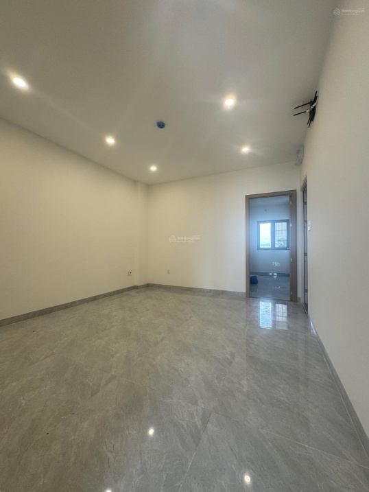 Cho thuê nhà KĐT VCN Phước Long 1, Nha Trang - 90m2, 3 tầng, đường 22 rộng 35m, giá 30 triệu/tháng