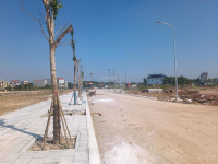 Bán đất nền gần ngã 6 Bắc giang giá chỉ hơn 40 tr / m2