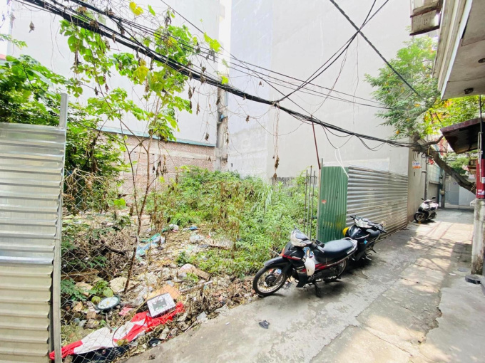 Khám Phá Ngõ 225 Cầu Giấy, Phường Quan Hoa: Viên Ngọc Giữa Lòng Hà Nội 4 Một căn nhà trong Ngõ 225 Cầu Giấy